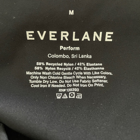 Everlane Women’s Midnight Black Leggings - Picture 3 of 3